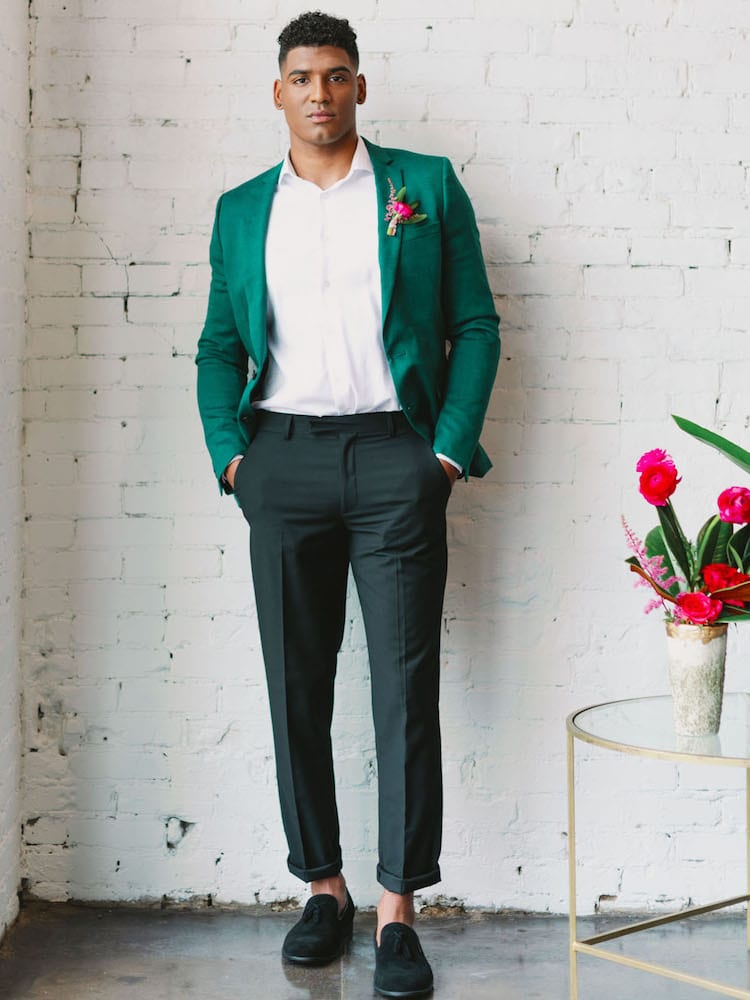 The style icon in green separates groom